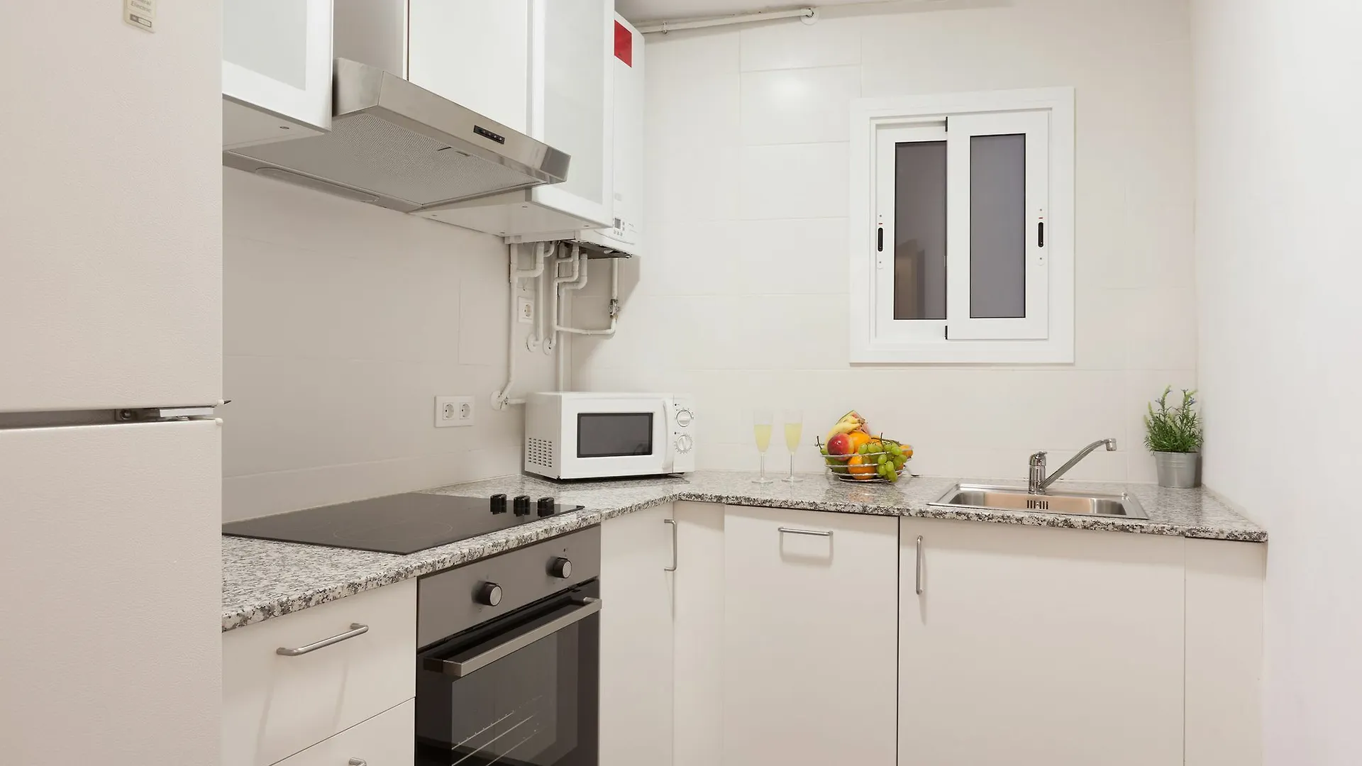 Crystal Touch Apartman Barcelona 0*,